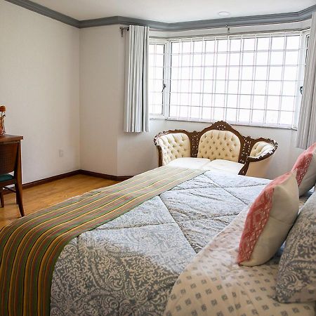 Casa San Pedro Bed & Breakfast เม็กซิโกซิตี้ ภายนอก รูปภาพ
