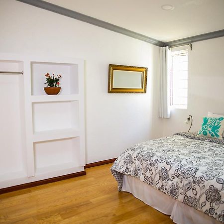 Casa San Pedro Bed & Breakfast เม็กซิโกซิตี้ ภายนอก รูปภาพ