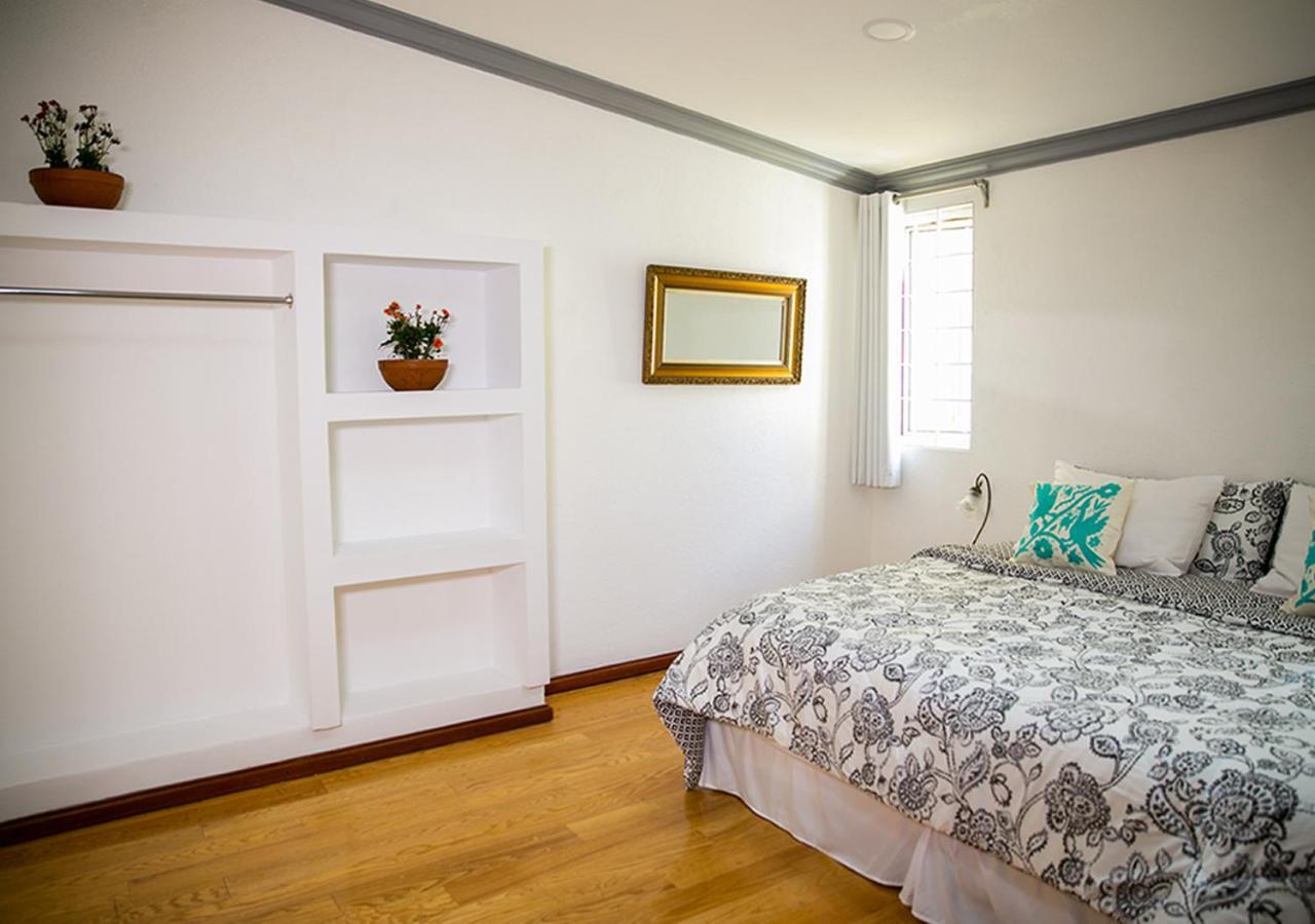Casa San Pedro Bed & Breakfast เม็กซิโกซิตี้ ภายนอก รูปภาพ